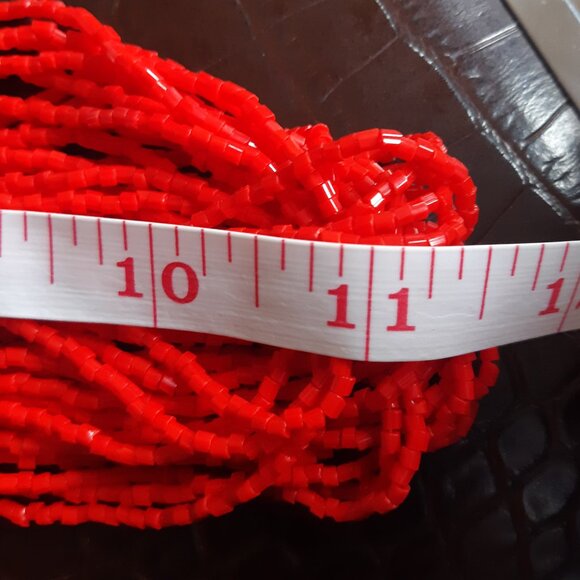 1950s 24 Strand Torsade Art Deco Style Necklace Vivid Red Glass Bugle Beads - Picture 6 of 8